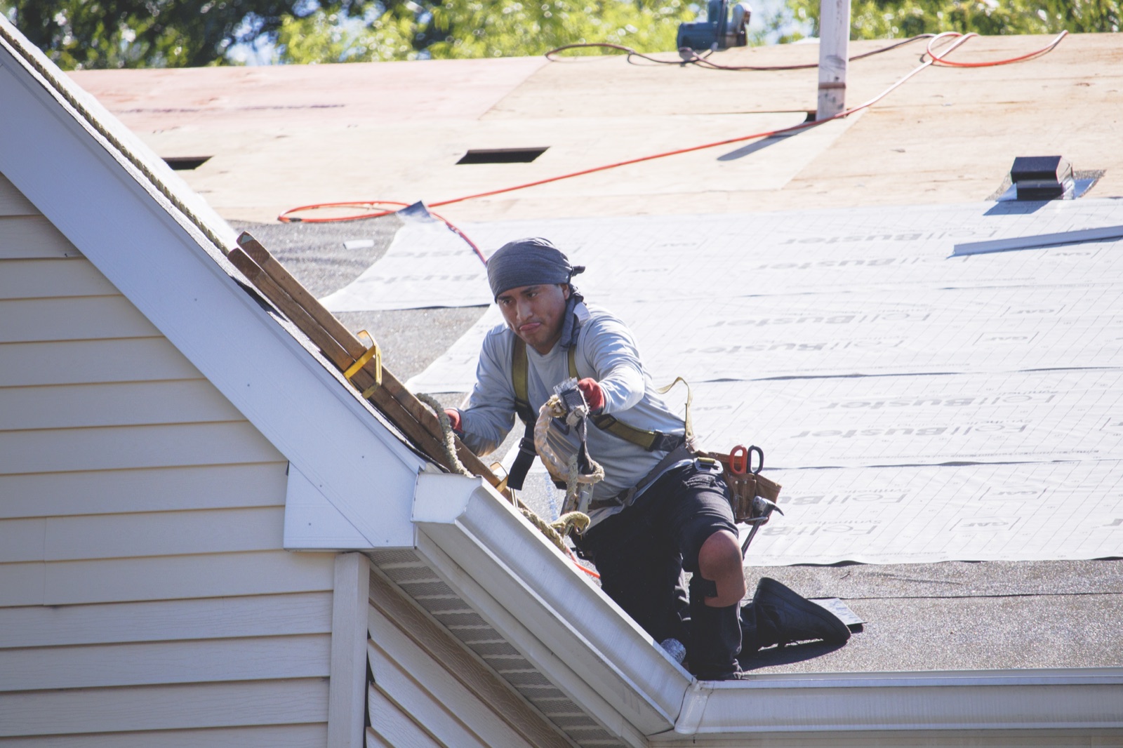 Community roofing exterior project